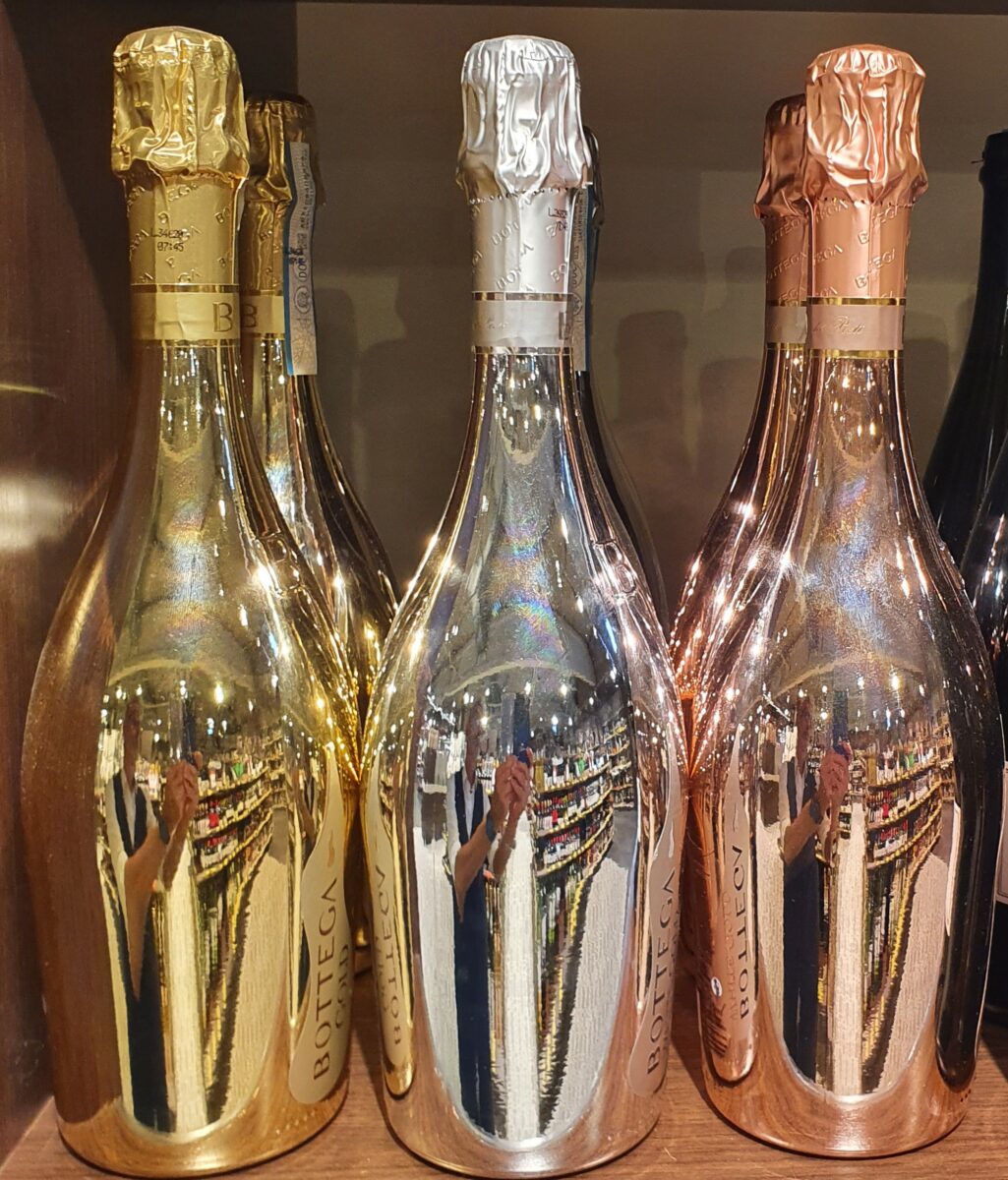 Image 2 On Wine Packaging Must Be Sexy