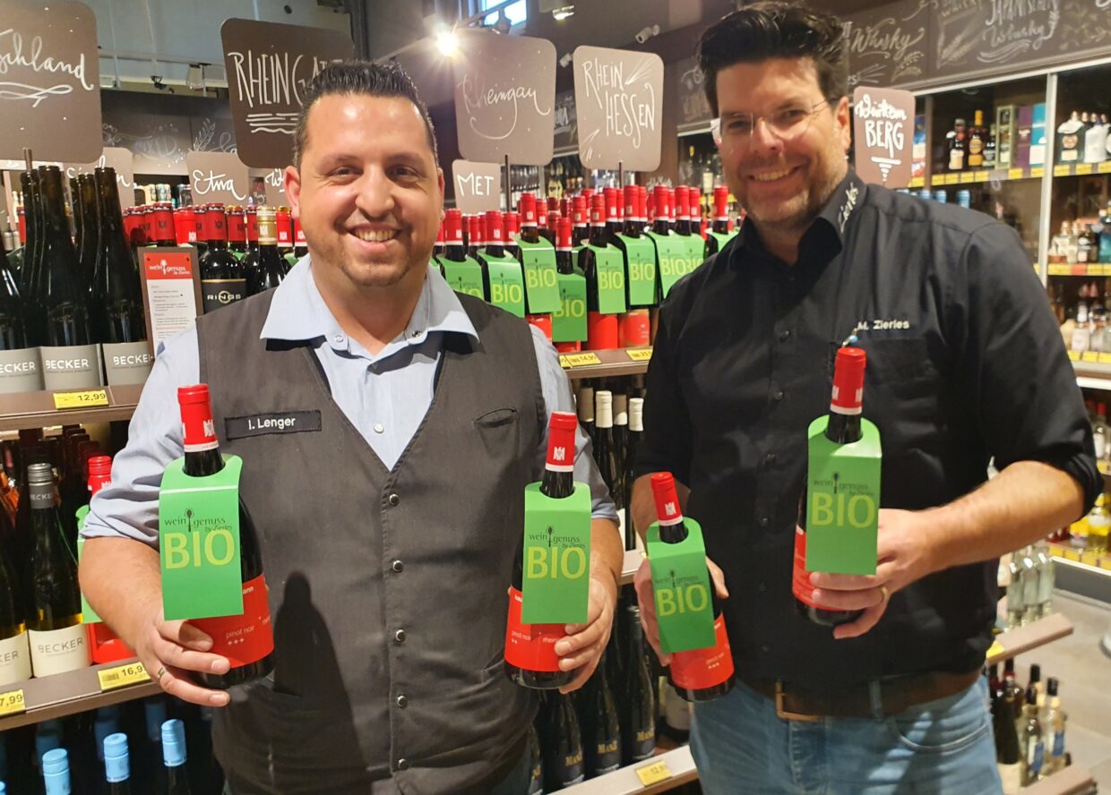 Fachberater Imail Lenger Und Marc Zierles Sind Stolz Auf Ihr Großes Bio-Sortiment